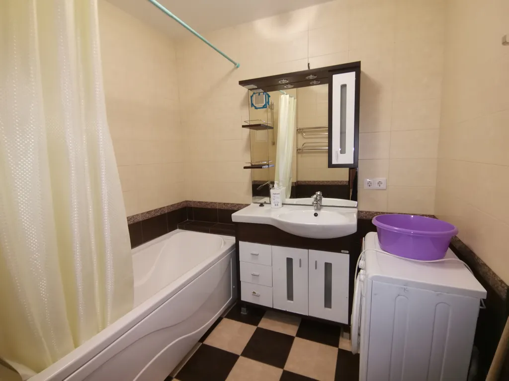 Квартира Просторная, уютная квартира на МХГ — Краснодар