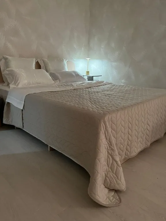 Квартира Уютная квартира с новым ремонтом в центре — Элиста