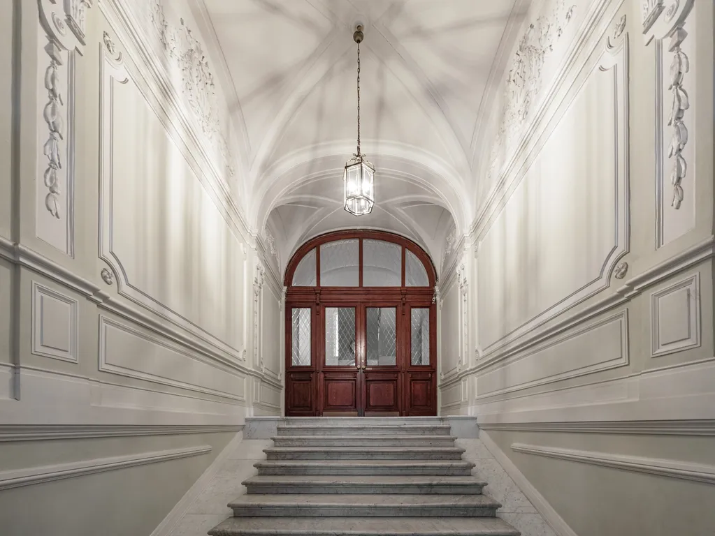 Апартаменты 210 м² с видом на Исаакиевский собор