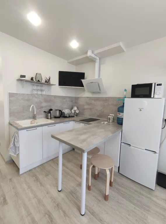 Студия Белый дом у моря