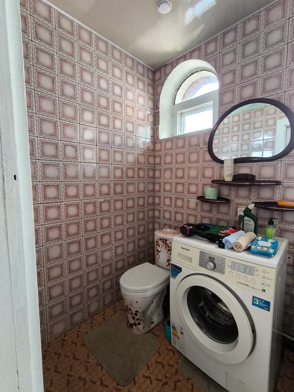 Двухэтажный коттедж с беседкой и баней для отдыха и проживания