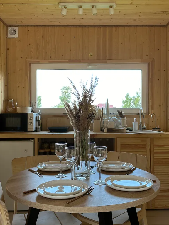 Семейный домик в лесу