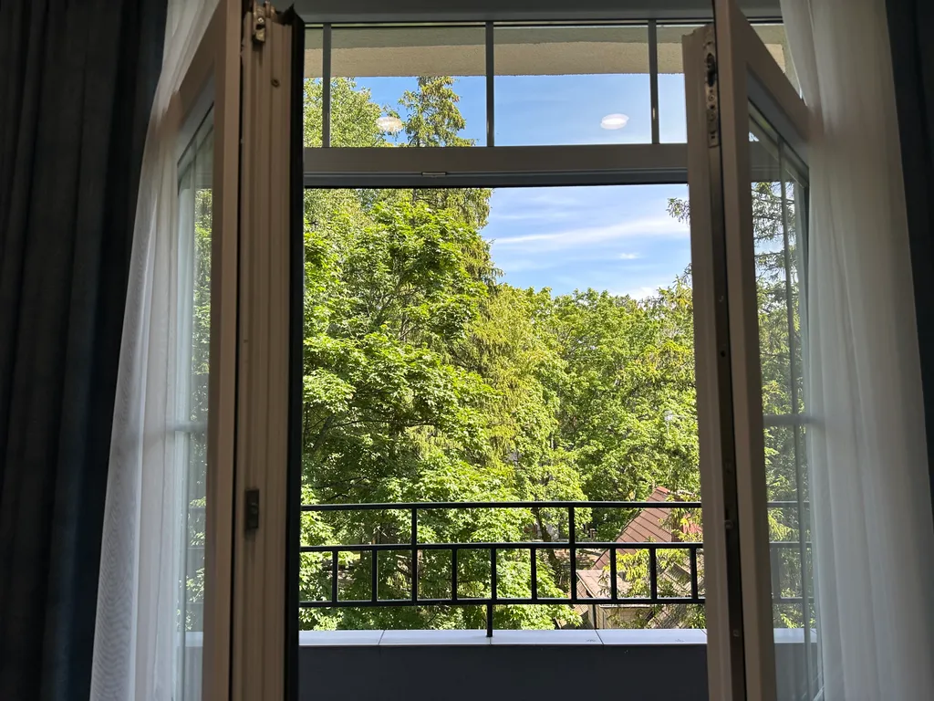 Штольц 2-ух комнатные апартаменты 75м