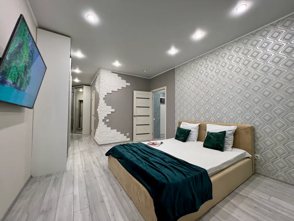 Уютная квартира в центре Степного — аренда посуточно в Оренбург