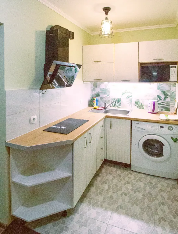 Однокомнатная с тропическими фотообоями