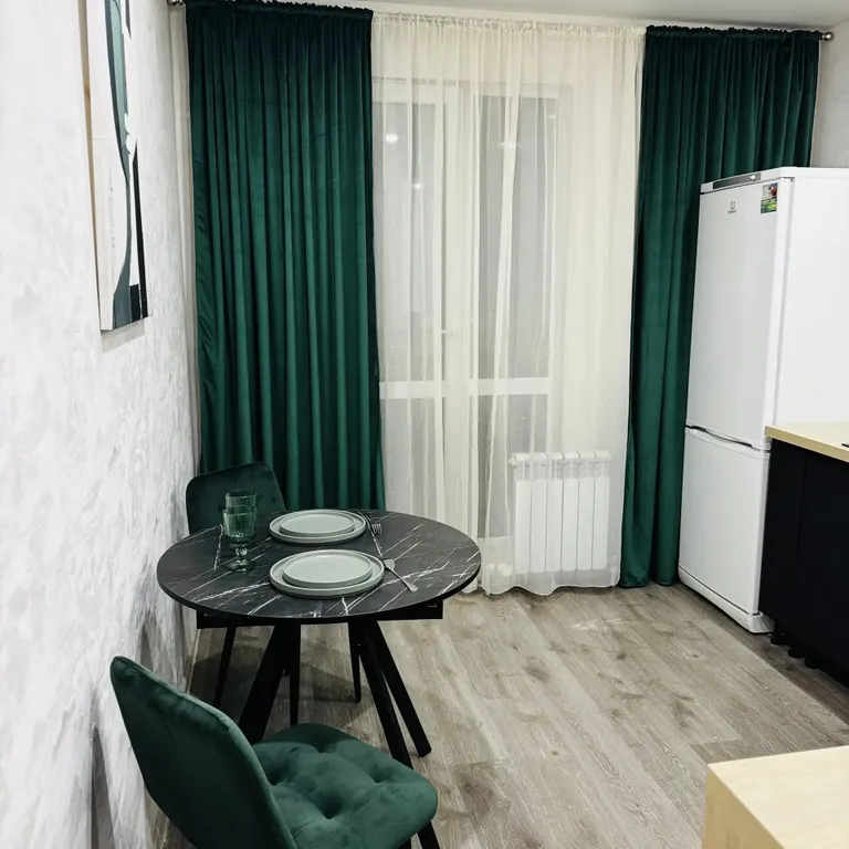 Апартаменты Люкс на 45-й Стрелковой Дивизии, д. 226