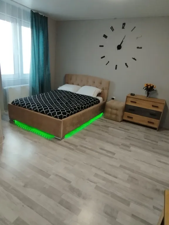 Квартира Студия у набережной в самом центре — аренда посуточно в Пермь