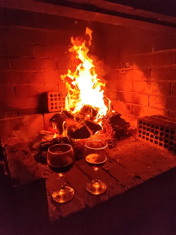 Уютный коттедж в сосновом лесу рядом с Москвой