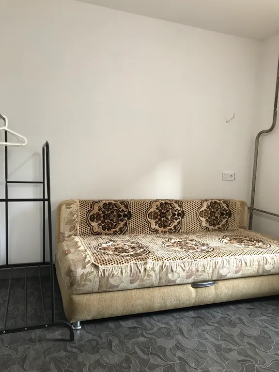 Комната в общежитии секционного типа в центре города