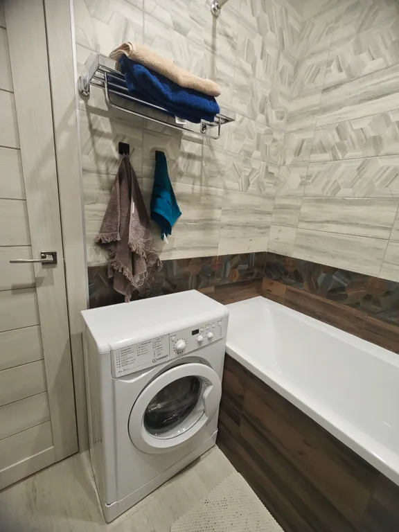 Уютная квapтиpa в новом доме комфорт - класса