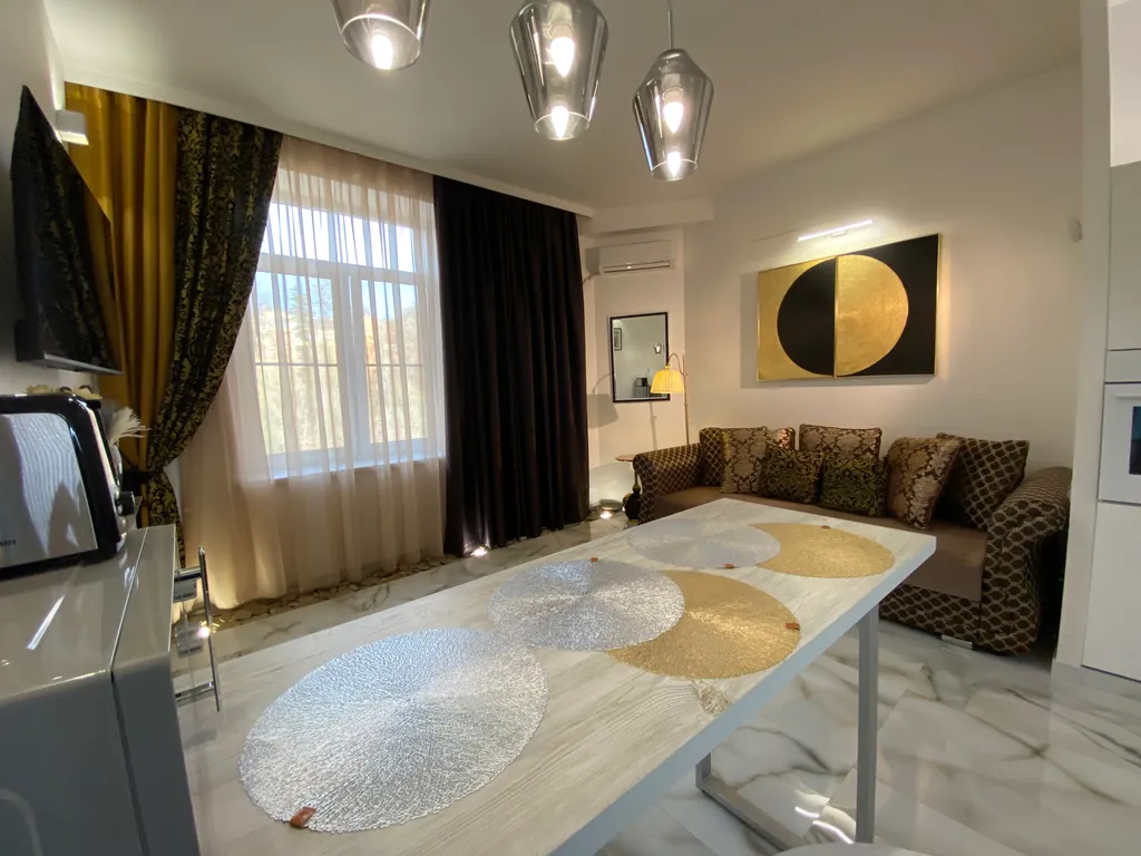 2-х комнатные апартаменты в современном стиле с камином