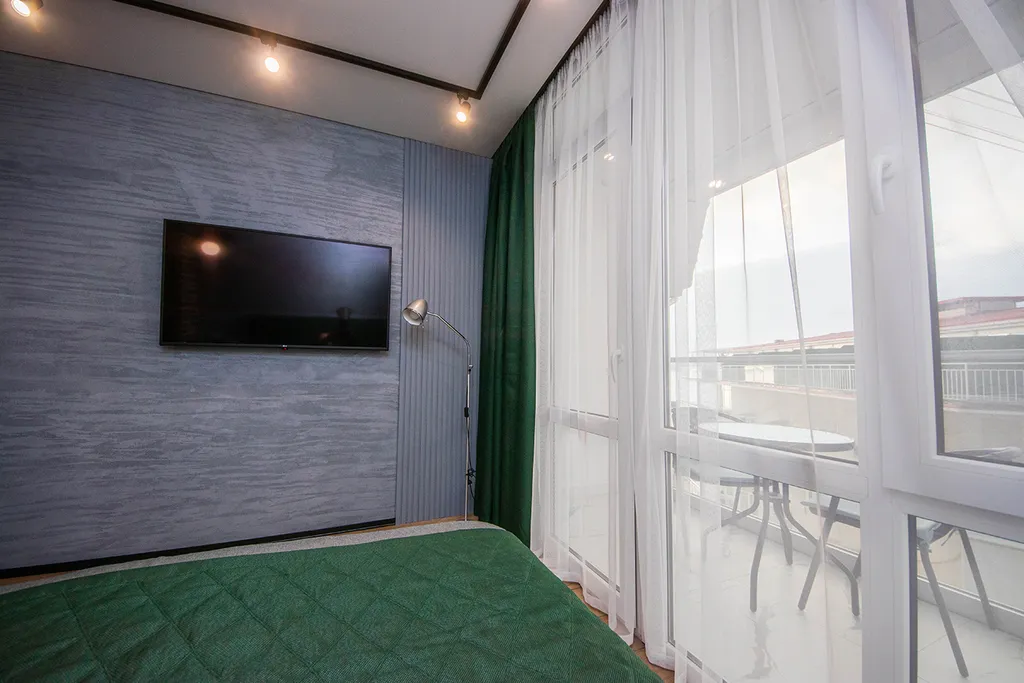 Дизайнерская студия в 20 метрах от пляжа