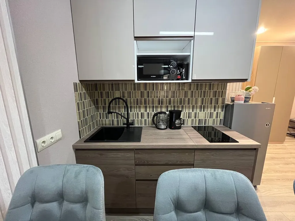 Стильная дизайнерская квартира в самом центре с видом на город