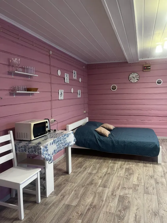 Коттедж Гостевой дом На Валах, часть дома с одной комнатой(студия) — аренда посуточно в Ростов Великий