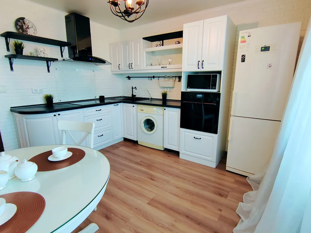 Комфортная квартира с хорошим ремонтом и мебелью