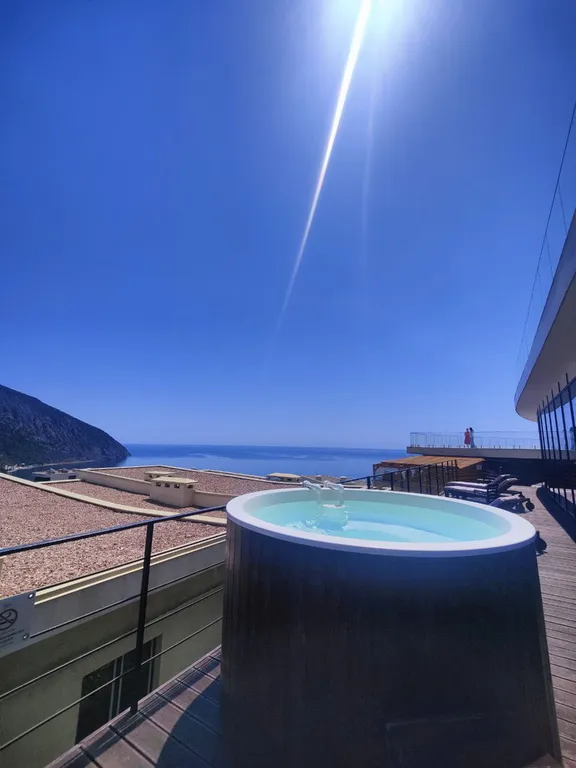 Шикарная студия Люкс с видом на море