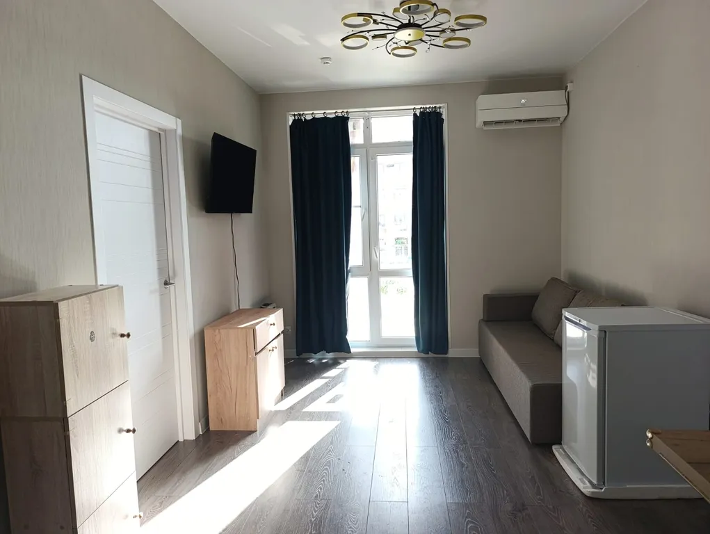 Просторная квартира с видом на бассейн