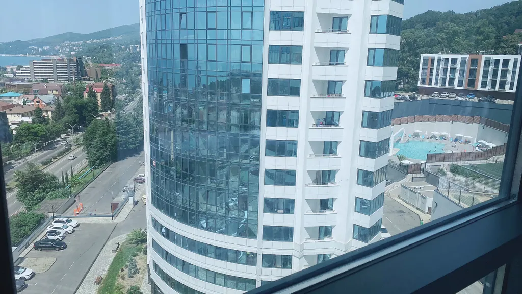 Квартира Квартира Уютная с панорамой на море,балконом, ванной,бассейном на территории ЖК — Адлер