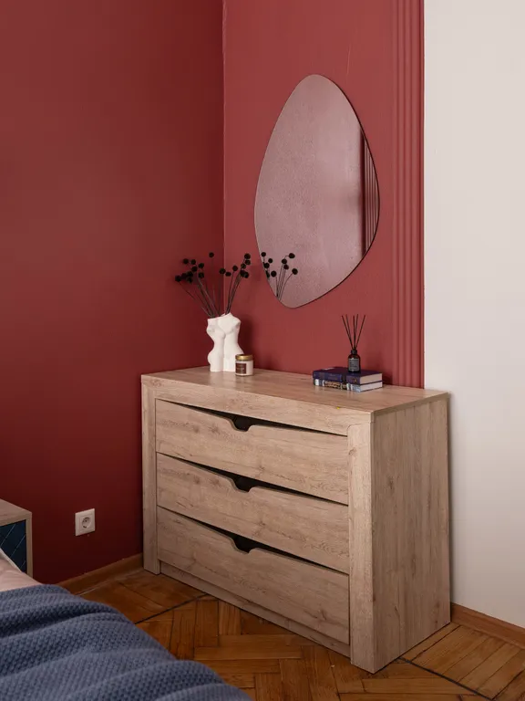 Четверка на Патриках в вишнёвых тонах