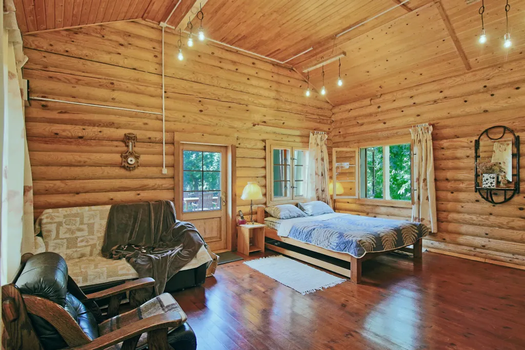 Коттедж Домик с садом в городе — Калининград