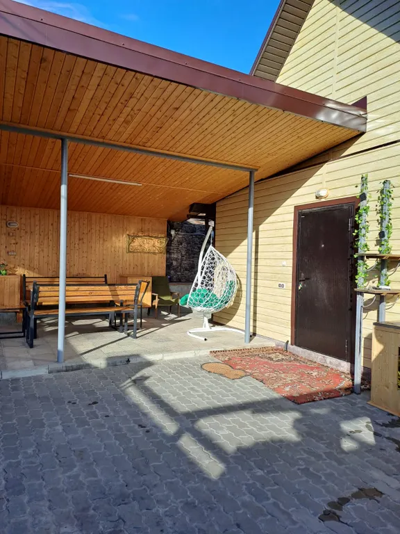 Дом у Денежного озера