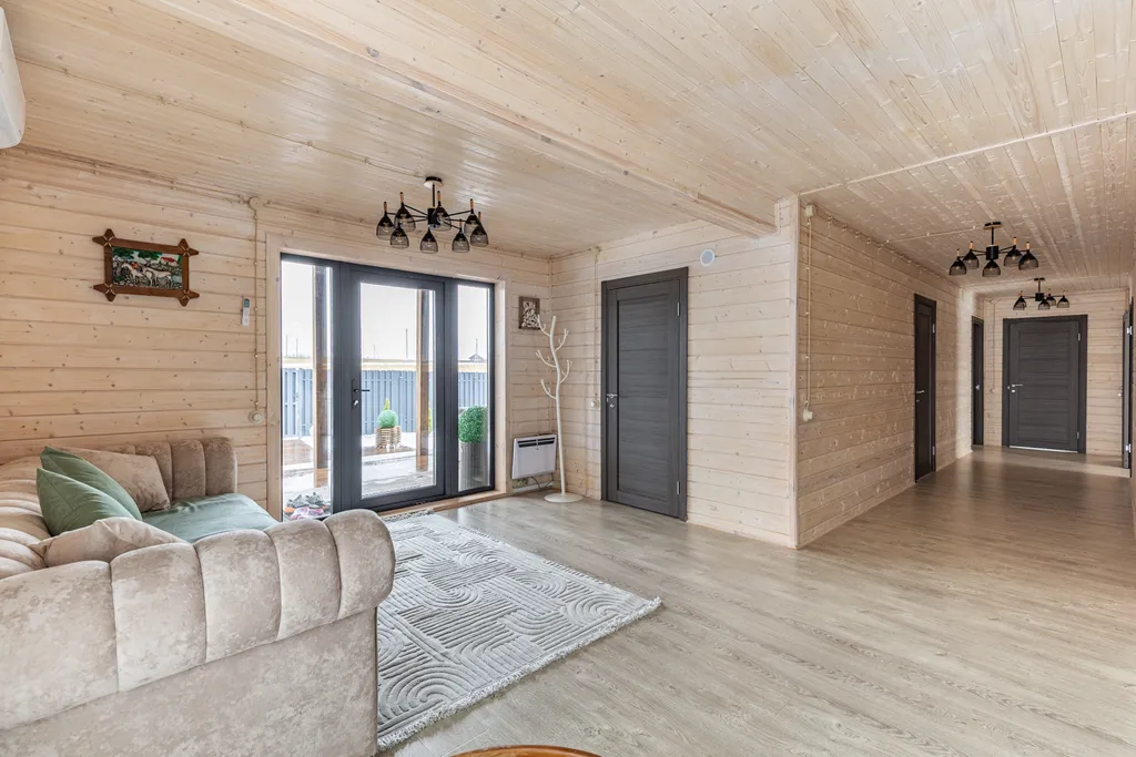 Частный дом с баней на дровах