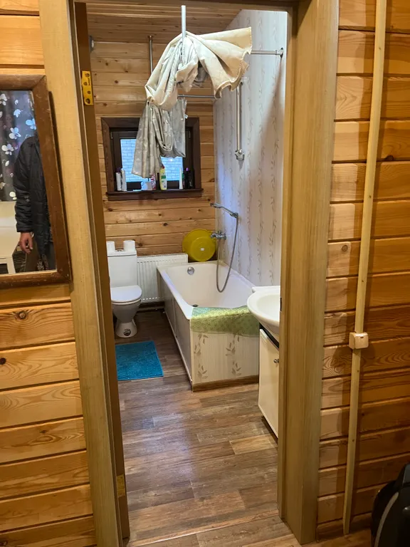 Дом для отдыха на лесной опушке с баней