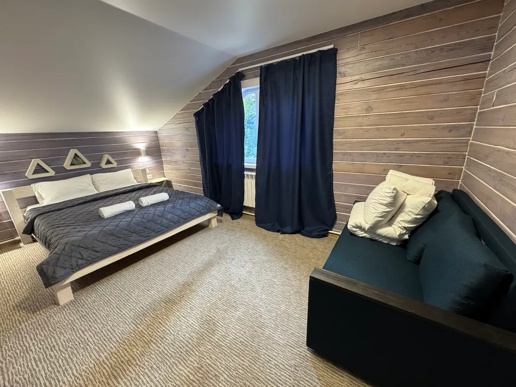 Новый уютный дом из профилированного бруса в кедровом лесу