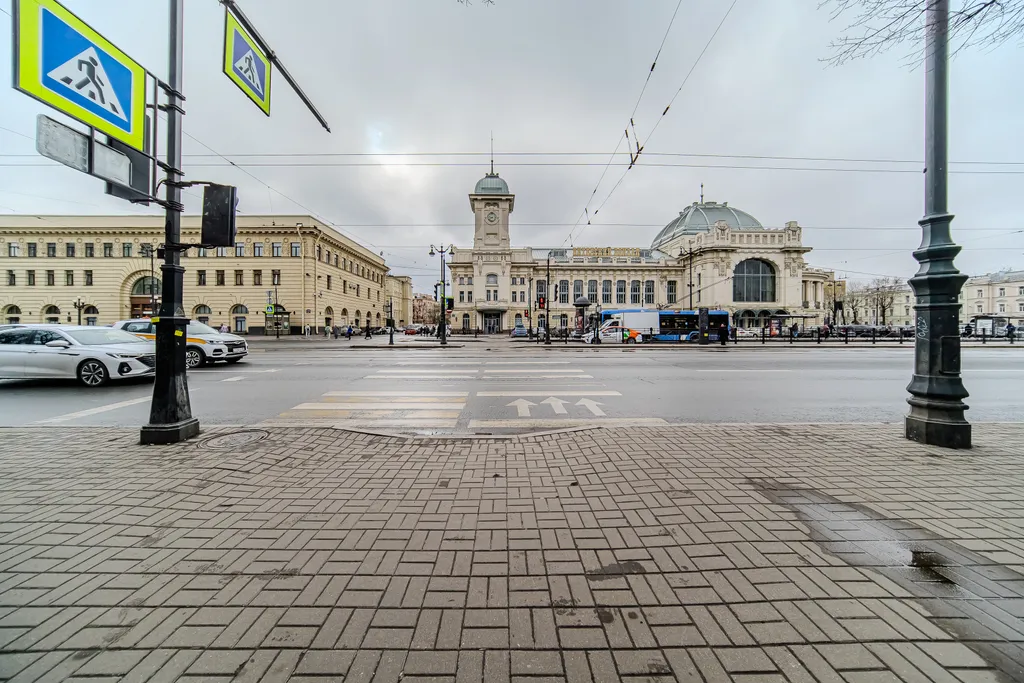 Квартира в центре у метро с исторической печью
