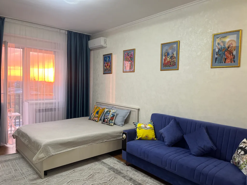 Апартамент центре, в золотом квадрате