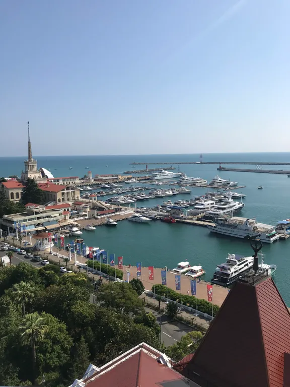 Квартира Квартира с бассейном на крыше центр морского порта — Сочи