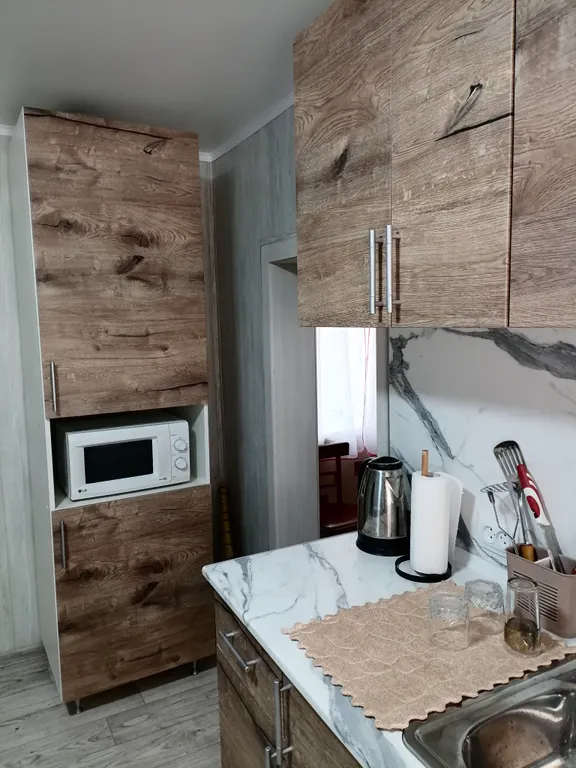 Частный дом с уютным двориком недалеко от центра