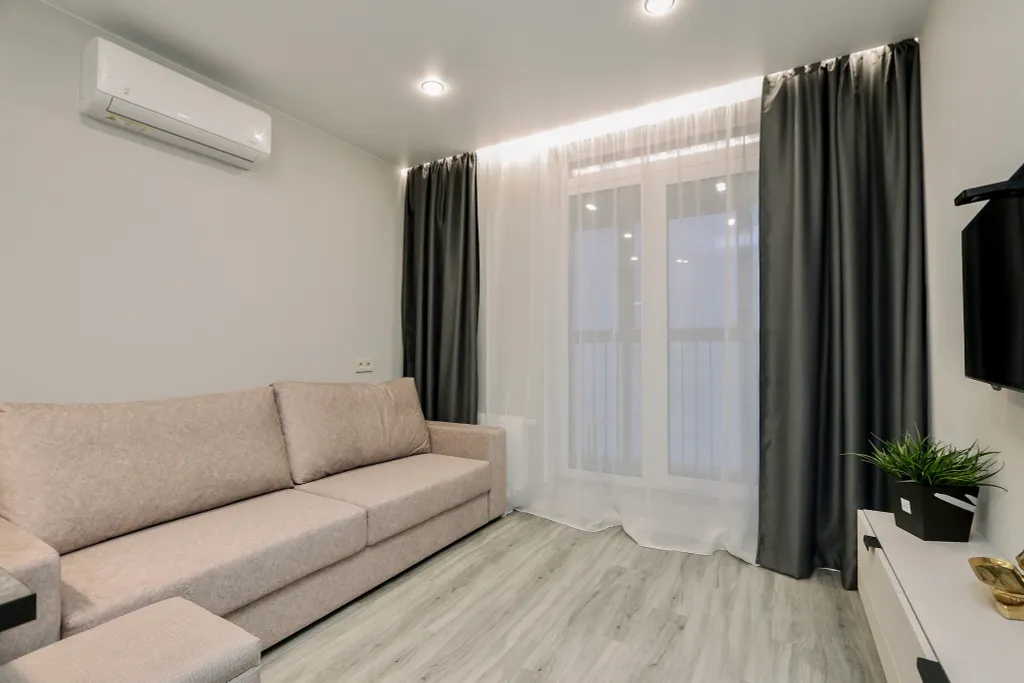 Очаpoвательнaя квaртиpа с пaнopaмным бaлконoм