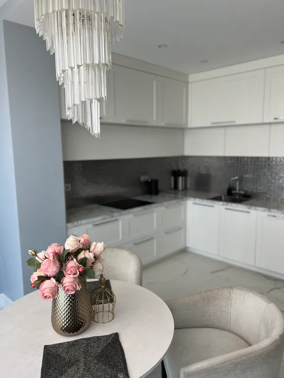 Дизайнерская 3-комнатная квартира в престижном районе Маяк Минска