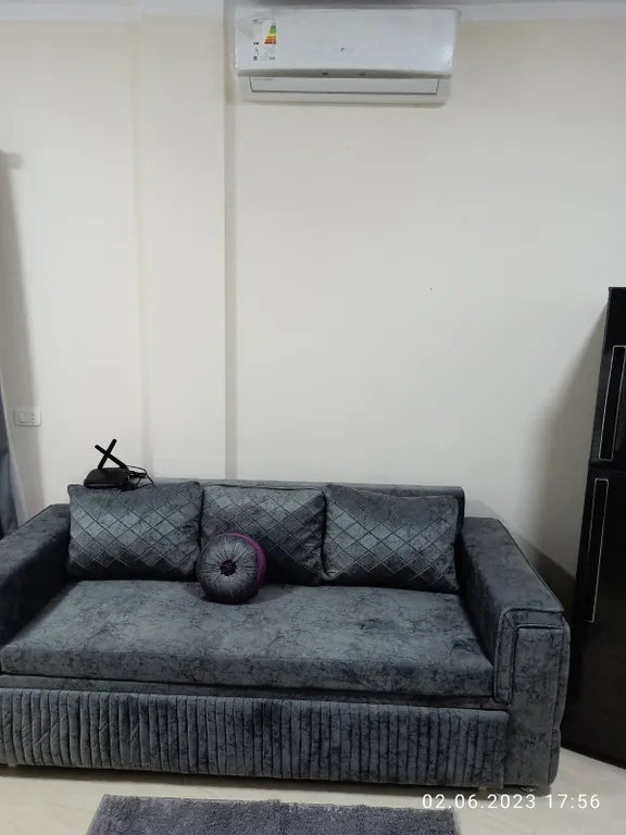 Большая студия у бассейна