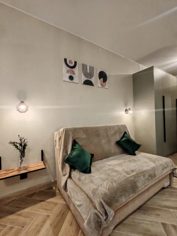 Студия с современным ремонтом