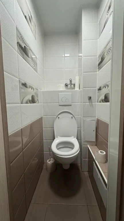 Просторная светлая квартира в центре с видом на горы