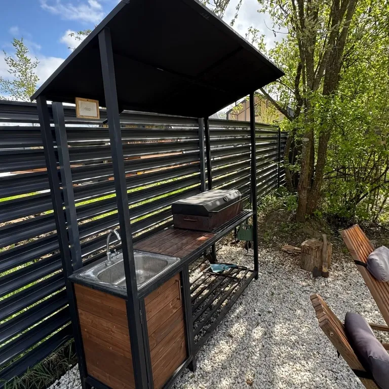 Собер Дача - частный дом рядом с лесом и винодельней