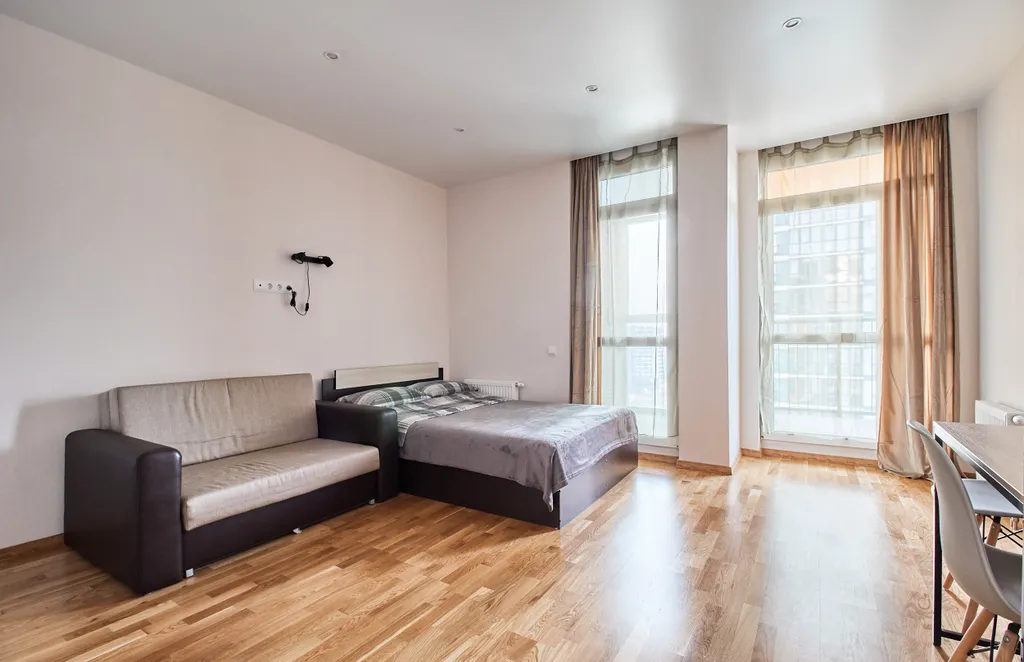 Уютная студия (метро 5 минут пешком)