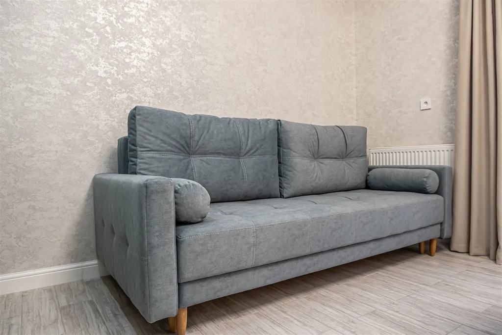 Квартира с балконом