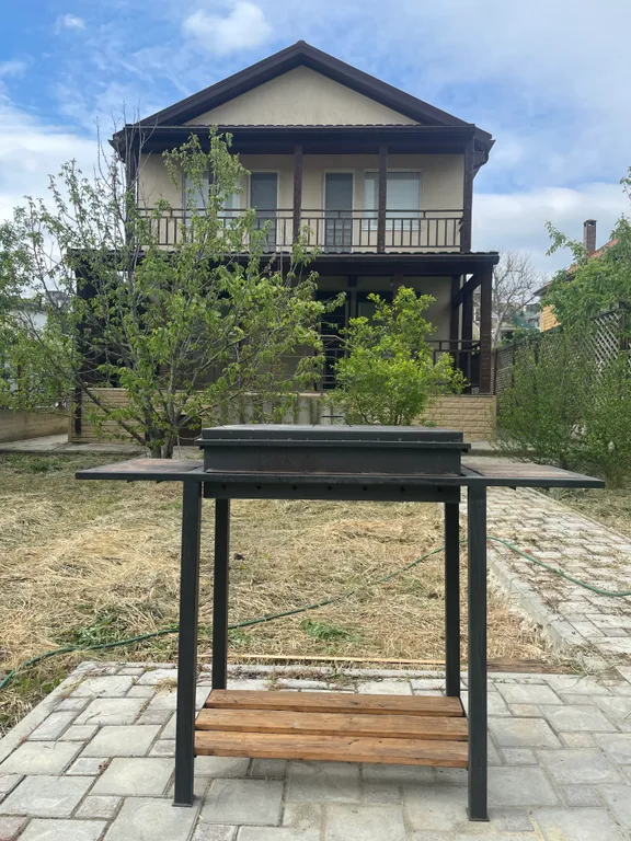 Дом возле Кипарисового озера