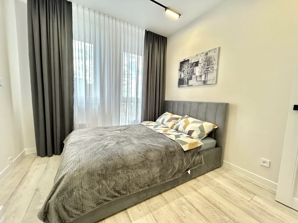 Шикарная квартира в новом доме с видом на город