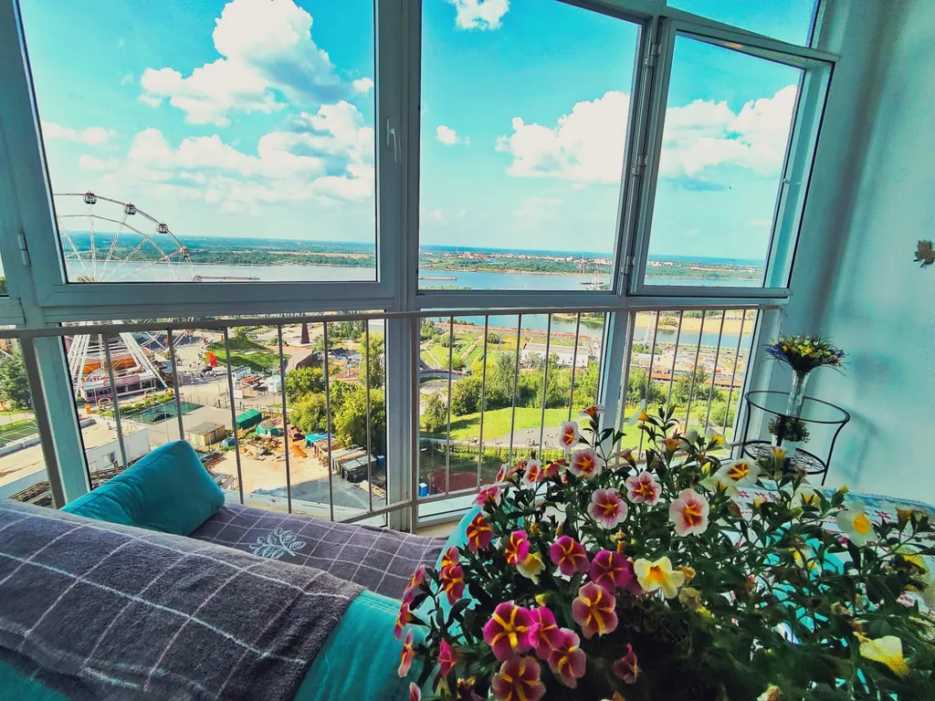 Квартира с панорамным видом на Волгу