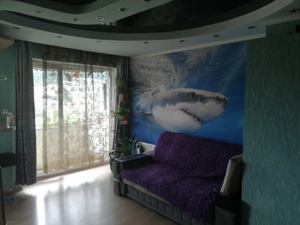 Чистая, уютная квартира-студия с барной стойкой