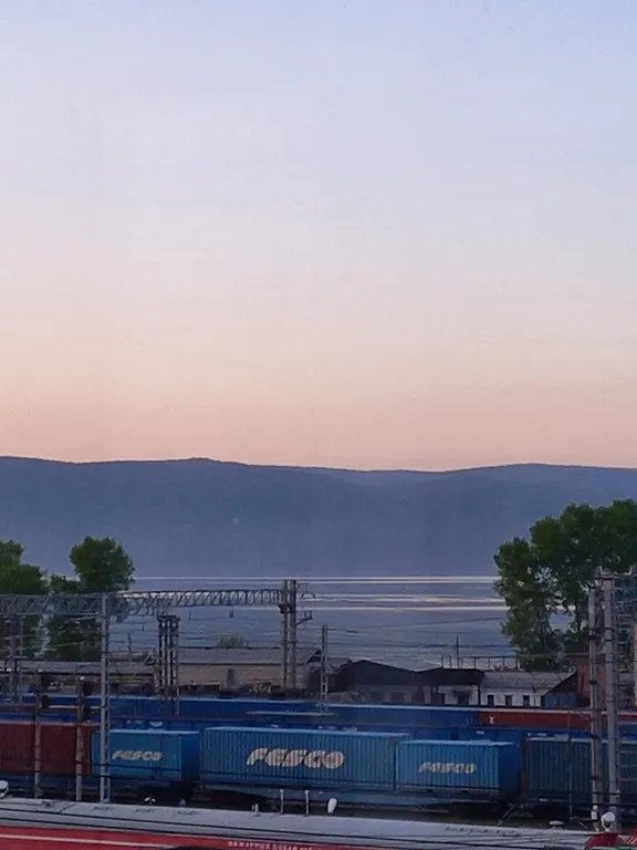 Уютная квартира в самом центре города с видом на Байкал