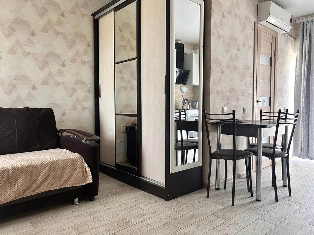 Коттедж Таунхаус под ключ с отдельным входом и видом на море со двора — Геленджик