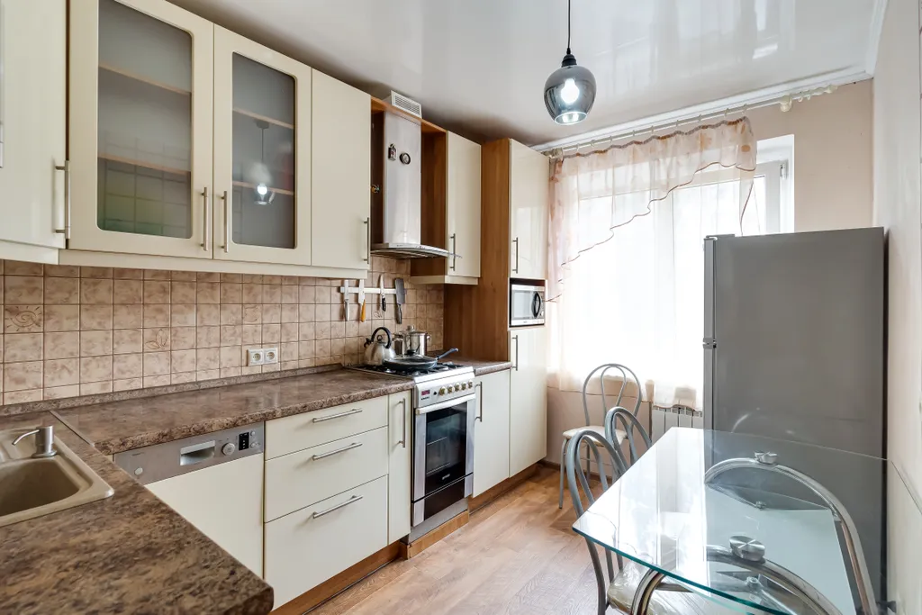 Квартира Трехкомнатная квартира — Ростов-на-Дону