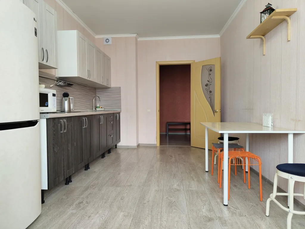 Большая квартира рядом с парком Галицкого с видом на город