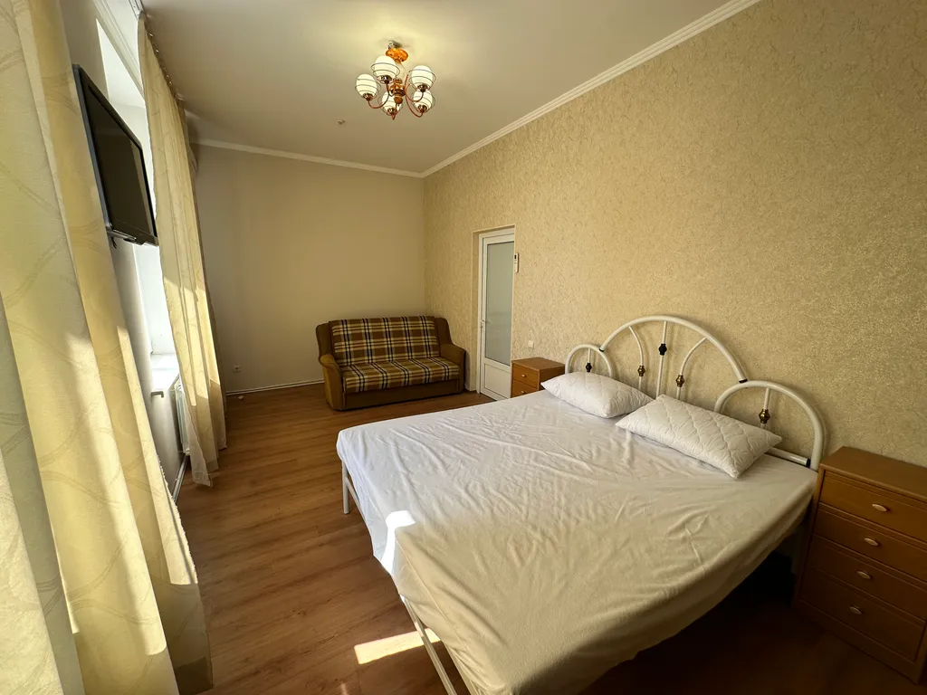 Дом на берегу Черного моря с видом на море