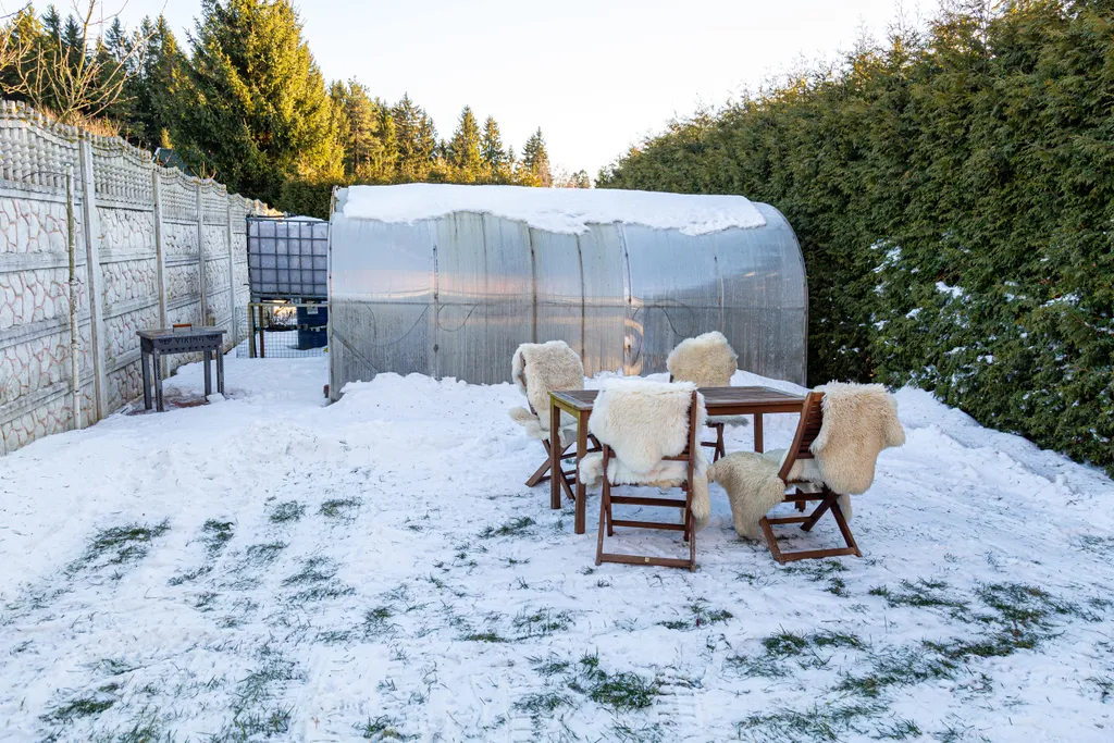 Усадьба у озера